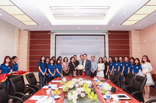 Đăng ký học eaut 12 anh visaochon 4