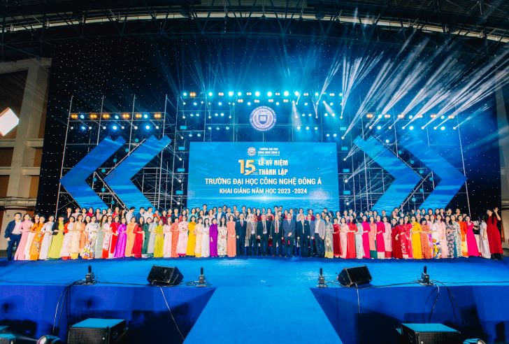 Lễ Kỷ niệm 15 năm thành lập trường Đại học Công nghệ Đông Á, Khai giảng năm học 2023 – 2024 và Kỷ niệm 41 năm ngày Nhà giáo Việt Nam 20-11