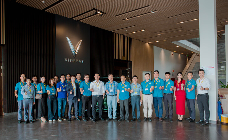 co-hoi-thuc-hanh-va-lam-viec-sinh-vien-khoa-co-khi-tai-nha-may-san-xuat-o-to-hang-dau-dong-nam-a-vinfast