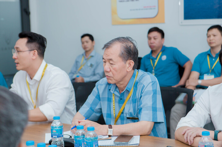 co-hoi-thuc-hanh-va-lam-viec-sinh-vien-khoa-co-khi-tai-nha-may-san-xuat-o-to-hang-dau-dong-nam-a-vinfast