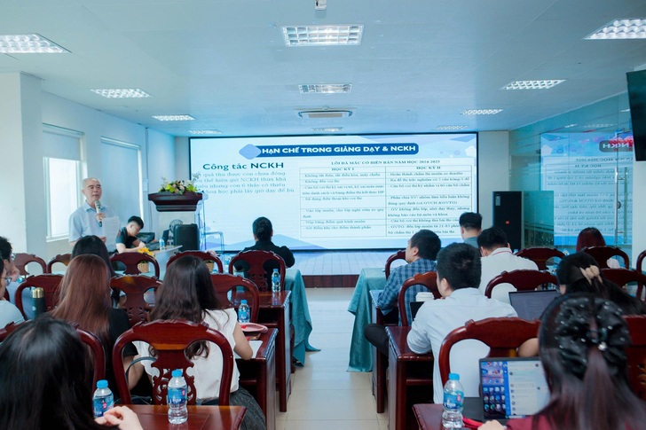 z6879505144910 7786a1944bffd941ec3a7a2884a2d66e