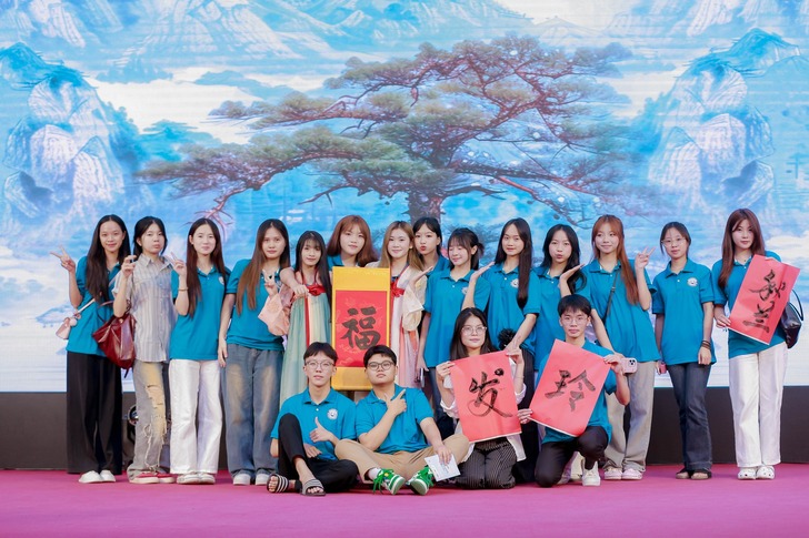 Citizenship Week – Welcoming K16 Freshmen of the Faculty of Chinese Language 1 552214391 122103862161022074 1095982670348637588 n