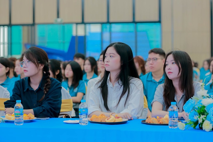 Citizenship Week – Welcoming K16 Freshmen of the Faculty of Chinese Language 14 552240489 122103860361022074 6216270733459137738 n