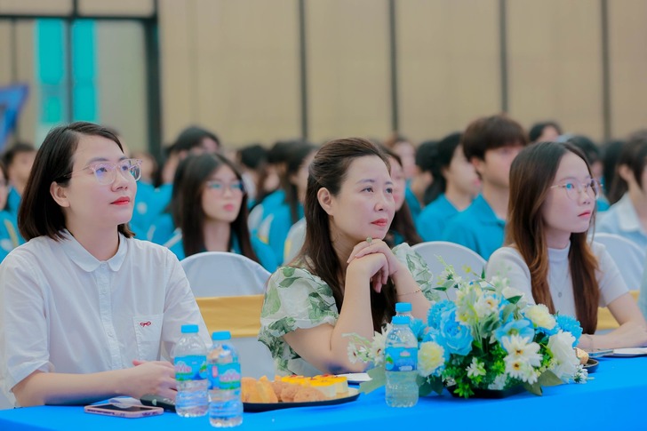 Citizenship Week – Welcoming K16 Freshmen of the Faculty of Chinese Language 3 552640917 122103860253022074 2282783456414781661 n