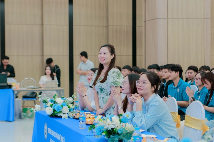 Citizenship Week – Welcoming K16 Freshmen of the Faculty of Chinese Language 29 553365739 122103860079022074 7902887524102432919 n