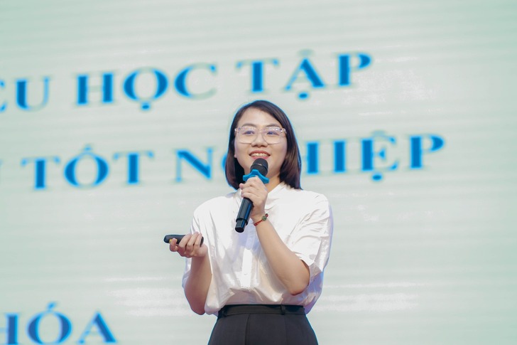 Citizenship Week – Welcoming K16 Freshmen of the Faculty of Chinese Language 33 553956356 122103861129022074 1236958848848612999 n