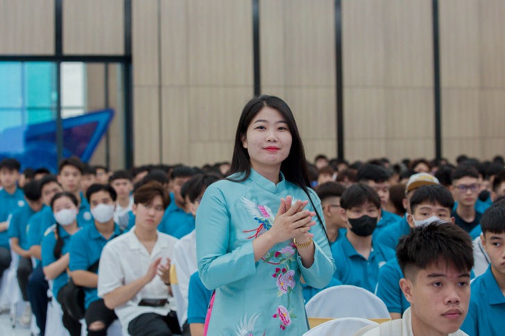 The Faculty of Electrical and Electronic Engineering Organizes the Citizenship Week to Welcome K16 Freshmen 28 F8C9464