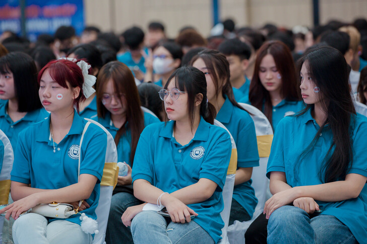 The Faculty of Business Administration Successfully Organizes the Citizenship Week to Welcome K16 New Students 14 F8C9791 1