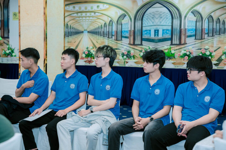 Hội nghị kết nối các doanh nghiệp sản xuất sản phẩm công nghiệp chủ lực với các cơ sở đào tạo, dạy nghề 10 truong-dai-hoc-cong-nghe-dong-a-tham-du-hoi-nghi-ket-noi-cac-doanh-nghiep-san-xuat-san-pham-cong-nghiep-chu-luc-voi-cac-co-so-dao-tao-day-nghe