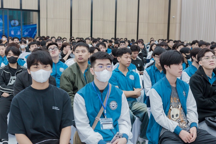 5 Secrets to Help Business Administration Students Win Over Employers 5 Luôn học hỏi và thích ứng - chìa khóa của thời đại số