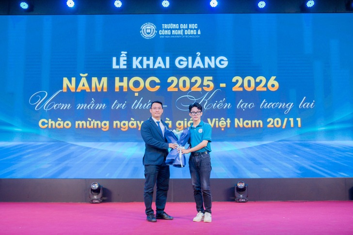 Trường Đại học Công nghệ Đông Á: Khai giảng năm học 2025 - 2026 và Chào mừng Ngày nhà giáo 20/11 3 khai-giang-nam-hoc-2025-2026-va-chao-mung-ngay-nha-giao-20-11