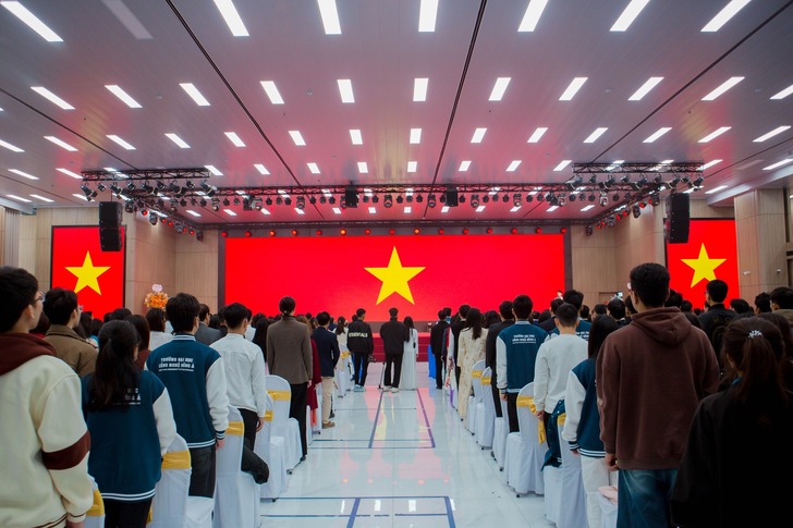 Trường Đại học Công nghệ Đông Á: Khai giảng năm học 2025 - 2026 và Chào mừng Ngày nhà giáo 20/11 4 khai-giang-nam-hoc-2025-2026-va-chao-mung-ngay-nha-giao-20-11