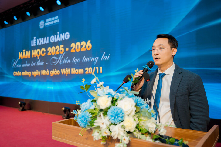 Trường Đại học Công nghệ Đông Á: Khai giảng năm học 2025 - 2026 và Chào mừng Ngày nhà giáo 20/11 2 khai-giang-nam-hoc-2025-2026-va-chao-mung-ngay-nha-giao-20-11