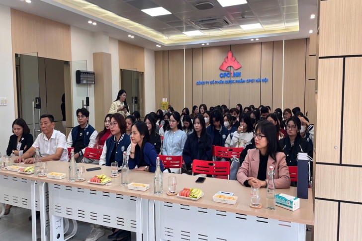 595157551 894812676444495 2800413778280879889 n