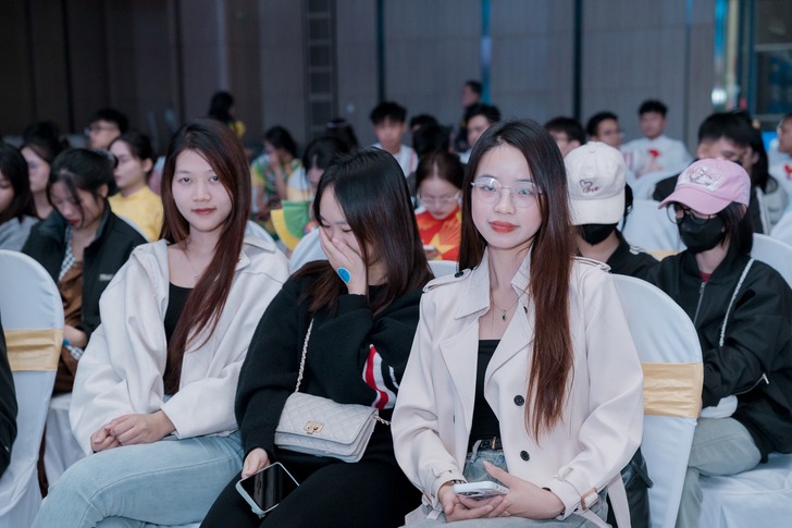 599801090 886573267201136 7631671327567427064 n