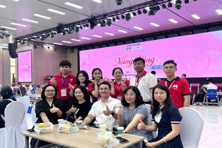 658927000 917537351175685 7572782578391394157 n