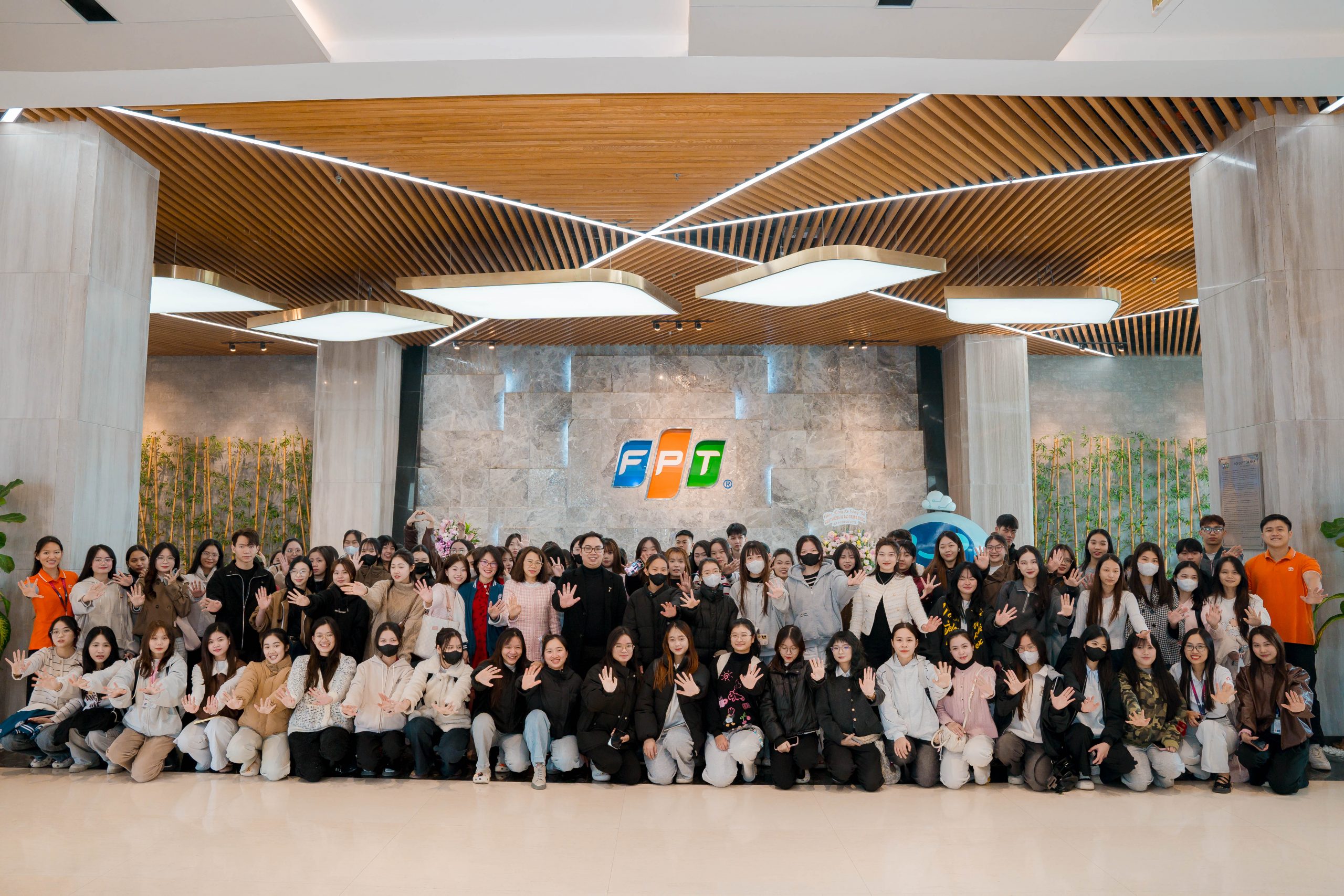5 LÝ DO NGÀNH CÔNG NGHỆ TÀI CHÍNH (FINTECH) THU HÚT GEN Z