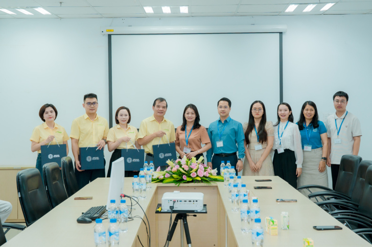 Sinh viên ngành Công nghệ Thực phẩm EAUT trải nghiệm thực tế tại Nhà máy Vinasoy Bắc Ninh