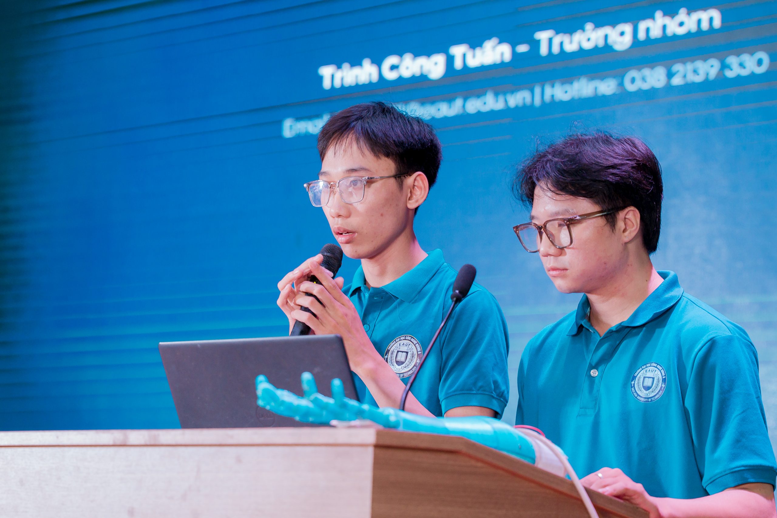 KHOA CNTT XUẤT SẮC ĐẠT GIẢI BA TẠI CUỘC THI DIGITAL ERA CREATIVE INNOVATION COMPETITION 2026 