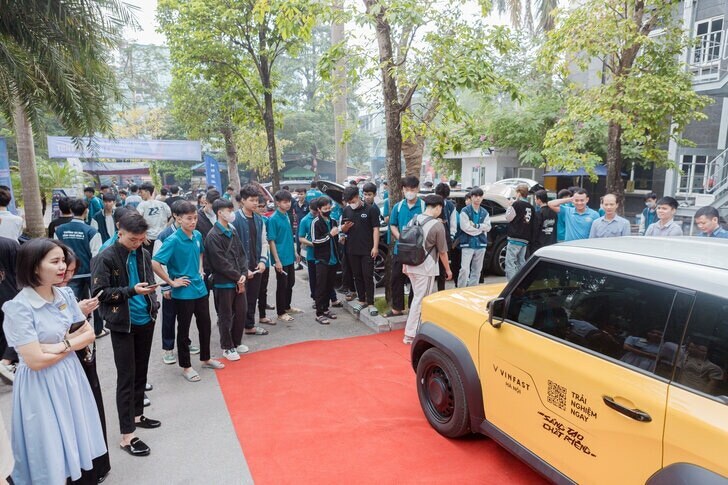 Được tiếp cận doanh nghiệp từ sớm
