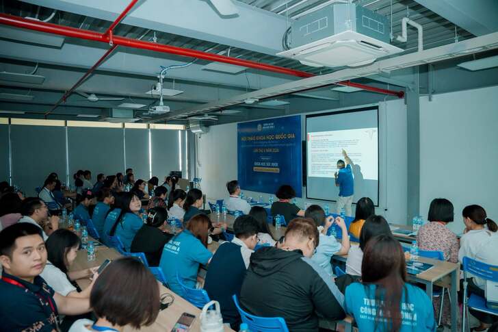 HỘI THẢO KHOA HỌC QUỐC GIA LẦN THỨ V - DẤU ẤN KẾT NỐI TRI THỨC VÀ THỰC TIỄN TẠI EAUT 10 774178583 1699491077793646 3064764735042221486 n