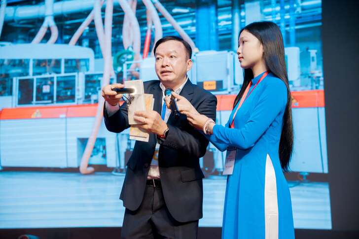 HỘI THẢO KHOA HỌC QUỐC GIA LẦN THỨ V - DẤU ẤN KẾT NỐI TRI THỨC VÀ THỰC TIỄN TẠI EAUT 3 774524163 1774216350262593 4884491009857247448 n