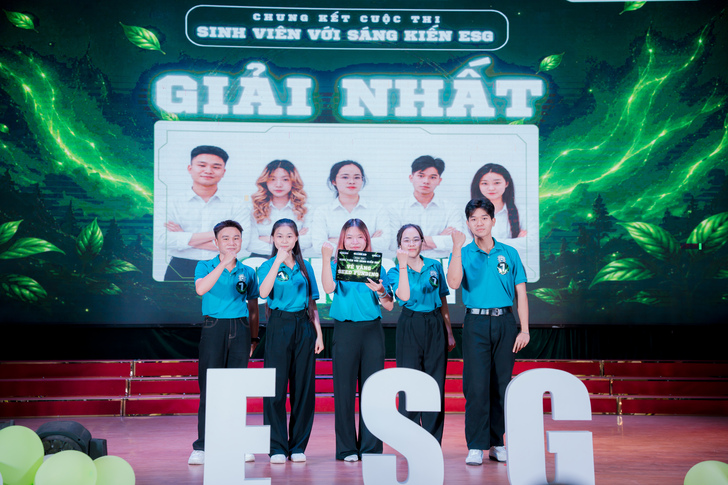 OKIOGEN EAUT xuất sắc giành Giải Nhất cuộc thi Sinh viên với sáng kiến ESG 2026 14 A7400627
