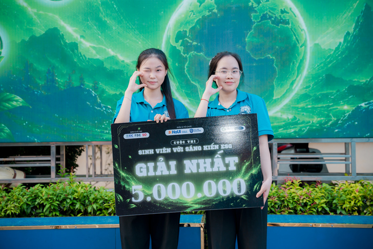 OKIOGEN EAUT xuất sắc giành Giải Nhất cuộc thi Sinh viên với sáng kiến ESG 2026 18 A7400743