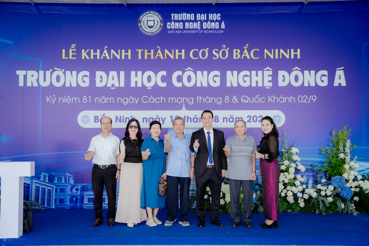 TRƯỜNG ĐẠI HỌC CÔNG NGHỆ ĐÔNG Á: LỄ KHÁNH THÀNH CƠ SỞ BẮC NINH - DẤU MỐC MỚI TRÊN HÀNH TRÌNH PHÁT TRIỂN 12 truong-dai-hoc-cong-nghe-dong-a-le-khanh-thanh-co-so-bac-ninh-dau-moc-moi-tren-hanh-trinh-phat-trien