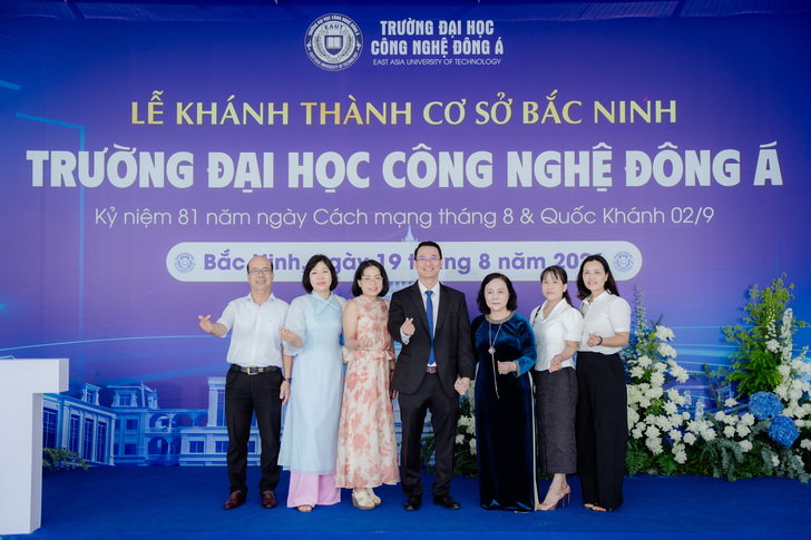 TRƯỜNG ĐẠI HỌC CÔNG NGHỆ ĐÔNG Á: LỄ KHÁNH THÀNH CƠ SỞ BẮC NINH - DẤU MỐC MỚI TRÊN HÀNH TRÌNH PHÁT TRIỂN 15 truong-dai-hoc-cong-nghe-dong-a-le-khanh-thanh-co-so-bac-ninh-dau-moc-moi-tren-hanh-trinh-phat-trien