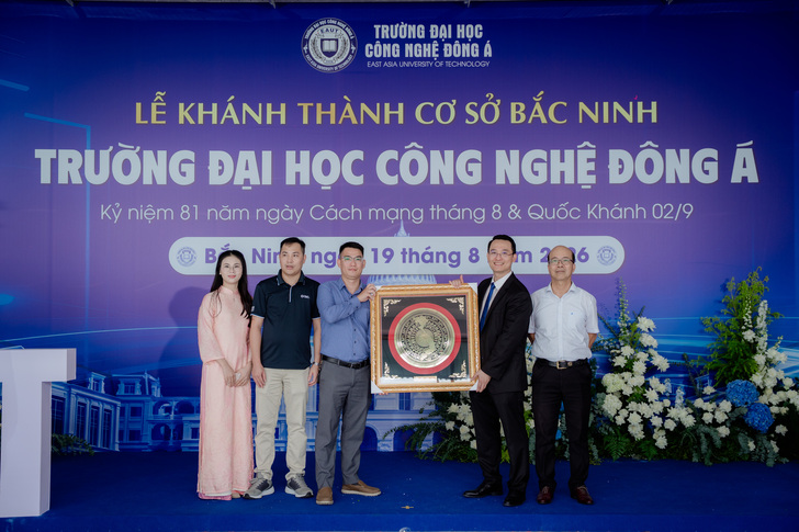 TRƯỜNG ĐẠI HỌC CÔNG NGHỆ ĐÔNG Á: LỄ KHÁNH THÀNH CƠ SỞ BẮC NINH - DẤU MỐC MỚI TRÊN HÀNH TRÌNH PHÁT TRIỂN 24 truong-dai-hoc-cong-nghe-dong-a-le-khanh-thanh-co-so-bac-ninh-dau-moc-moi-tren-hanh-trinh-phat-trien