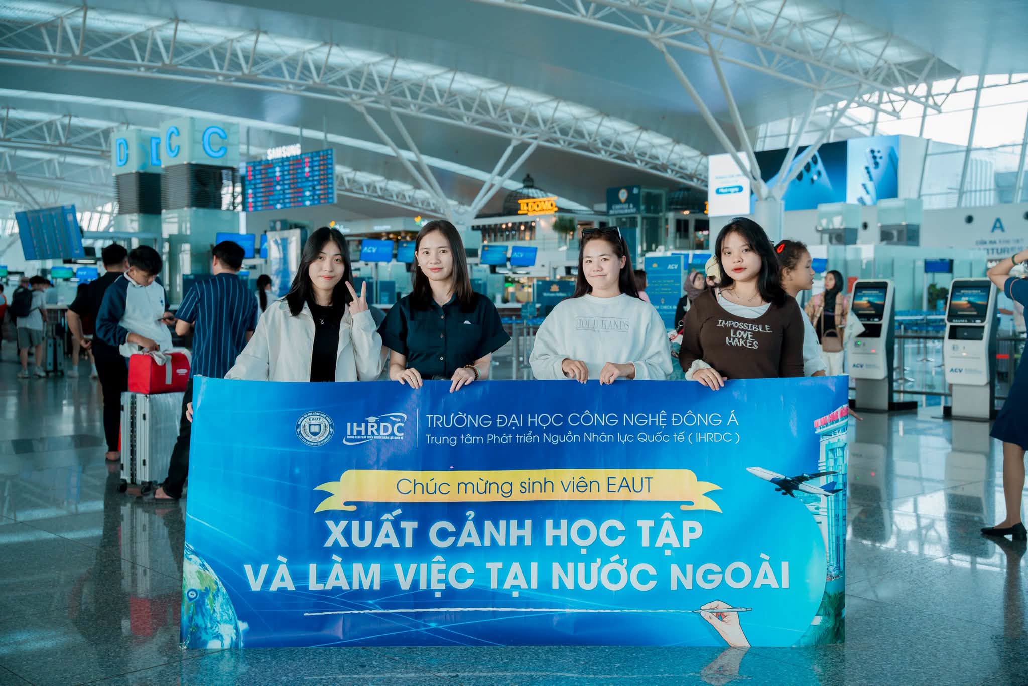4 Sinh viên Khoa Du lịch EAUT trải nghiệm môi trường khách sạn quốc tế tại Đài Loan